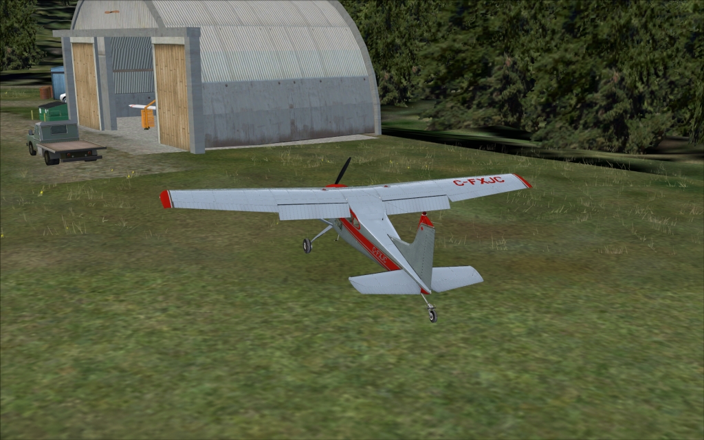 http://www.geneva-racing.ch/images2/fsx/carenado/36or.jpg