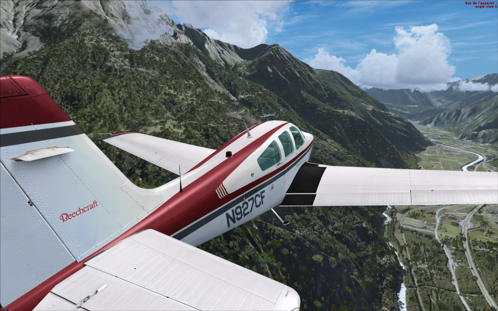 http://www.geneva-racing.ch/images2/fsx/carenado/bonanza2.jpg